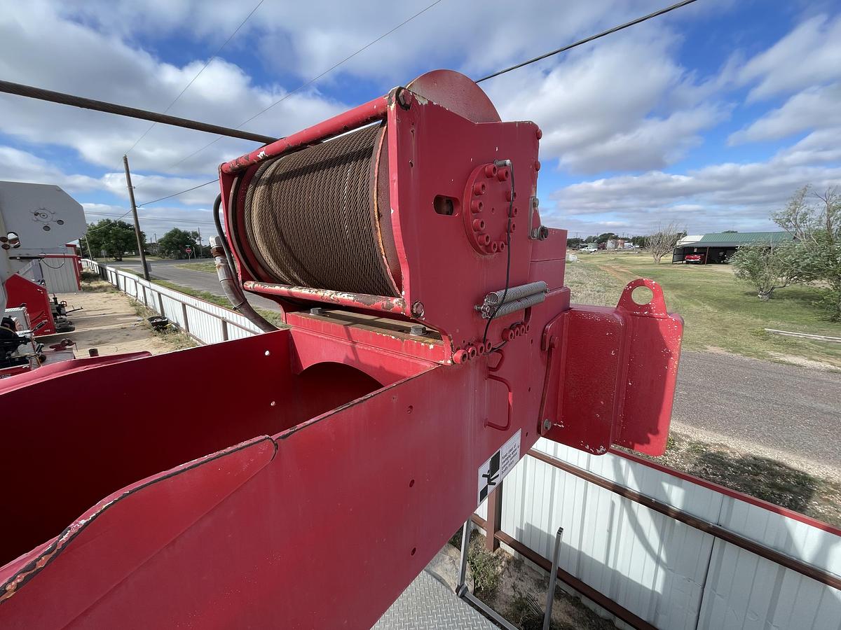 Used 2013 Peterbilt 367 Boom Truck Crane