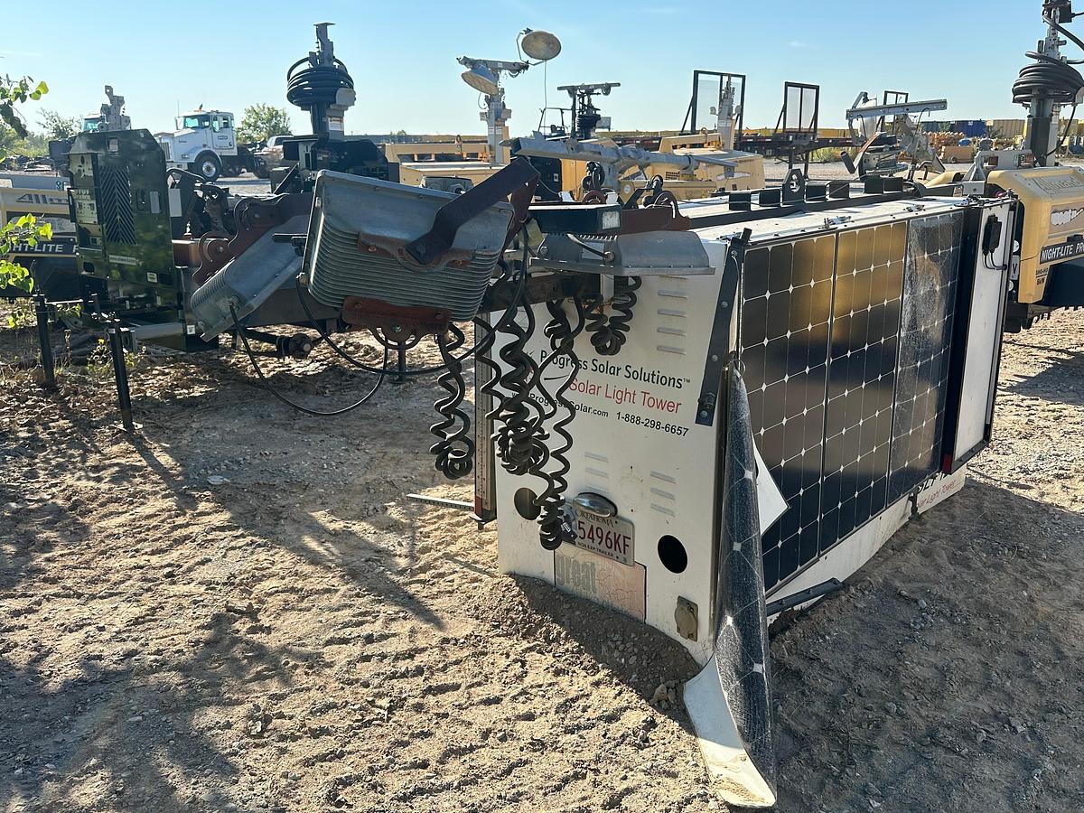 Used Solar Light Tower