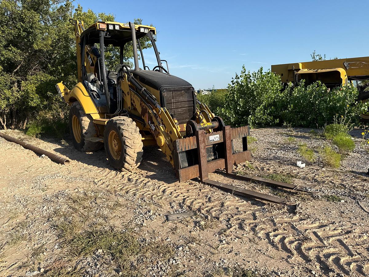 Used CAT 420E Backhoe with a CAT ACERT