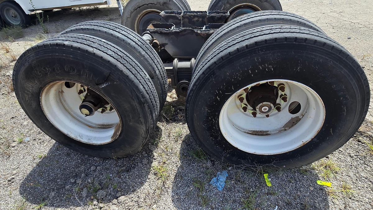 Used 20k Tandem Axle Assembly with 11R22.5 Tires