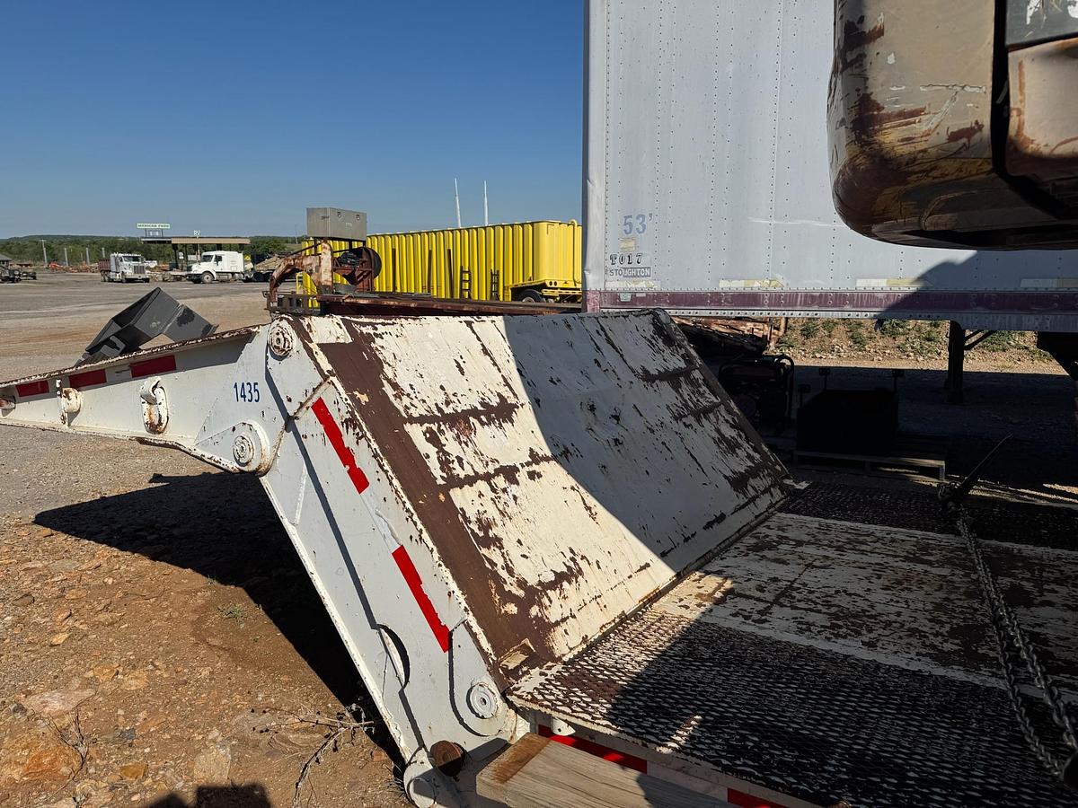 Used 1979 Gooseneck Lowboy Trailer