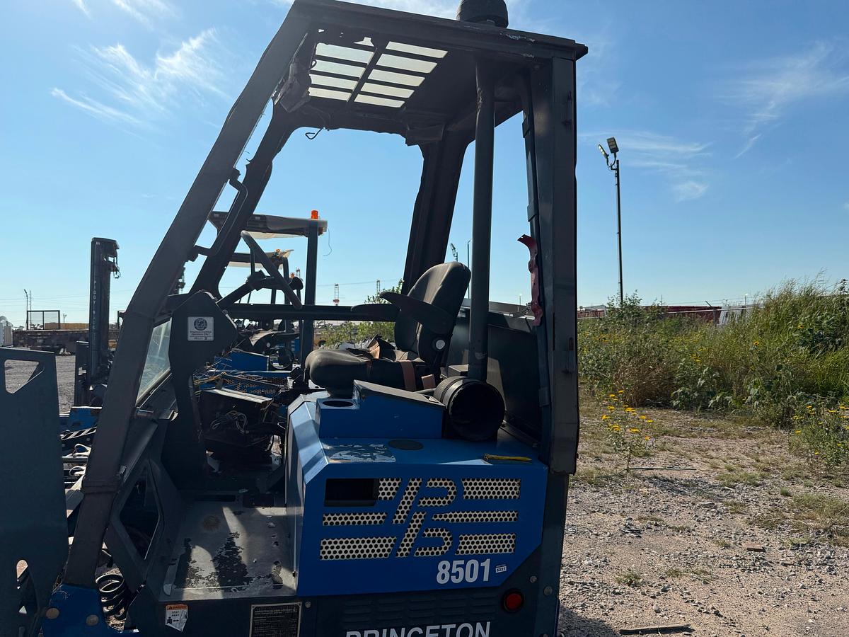 Used 2011 Princeton Delivery Systems Piggy Backs