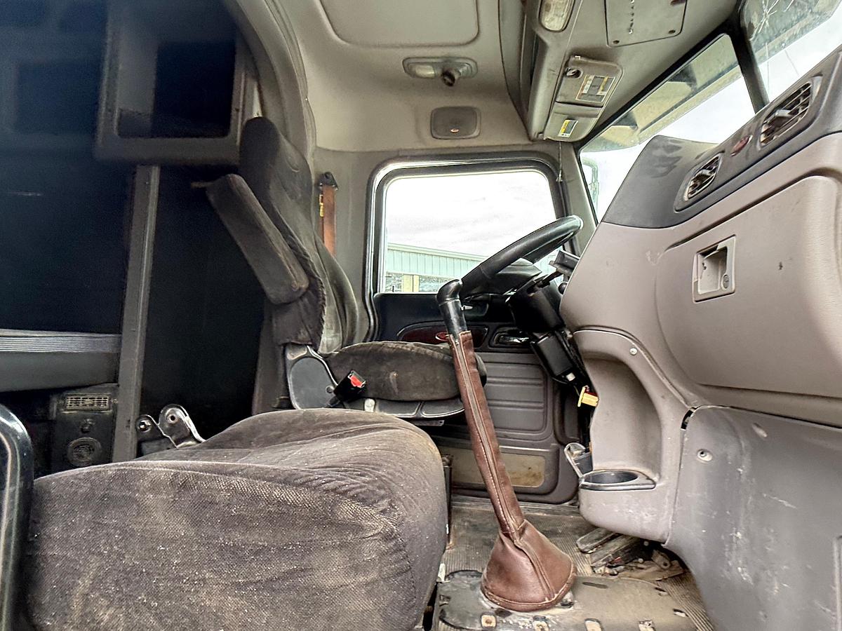 Used 2012 Peterbilt 386 Truck - Paccar Diesel Engine - Eaton Fuller 13-Speed Transmission - NICE!