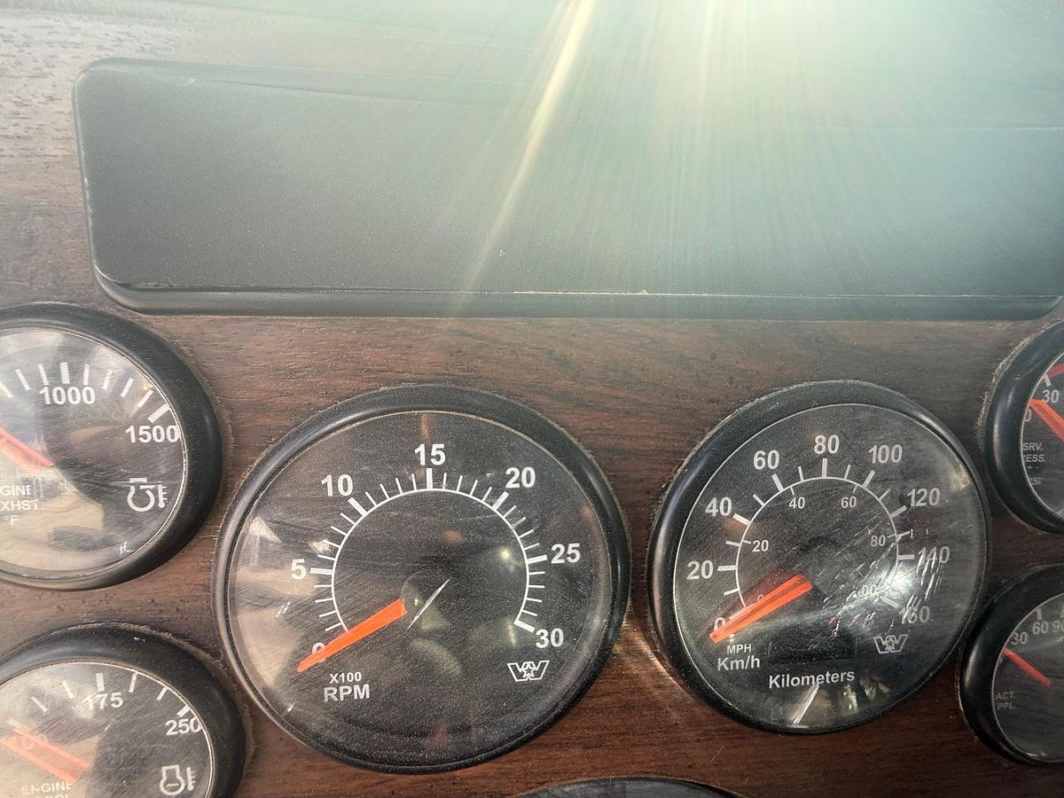 Used 2006 Western Star 4900 Boom Truck, Sleeper