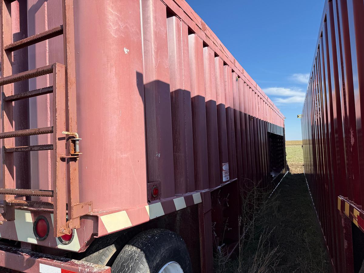 Used 440 BBLS Trailer Mounted Open Top Frac Tank