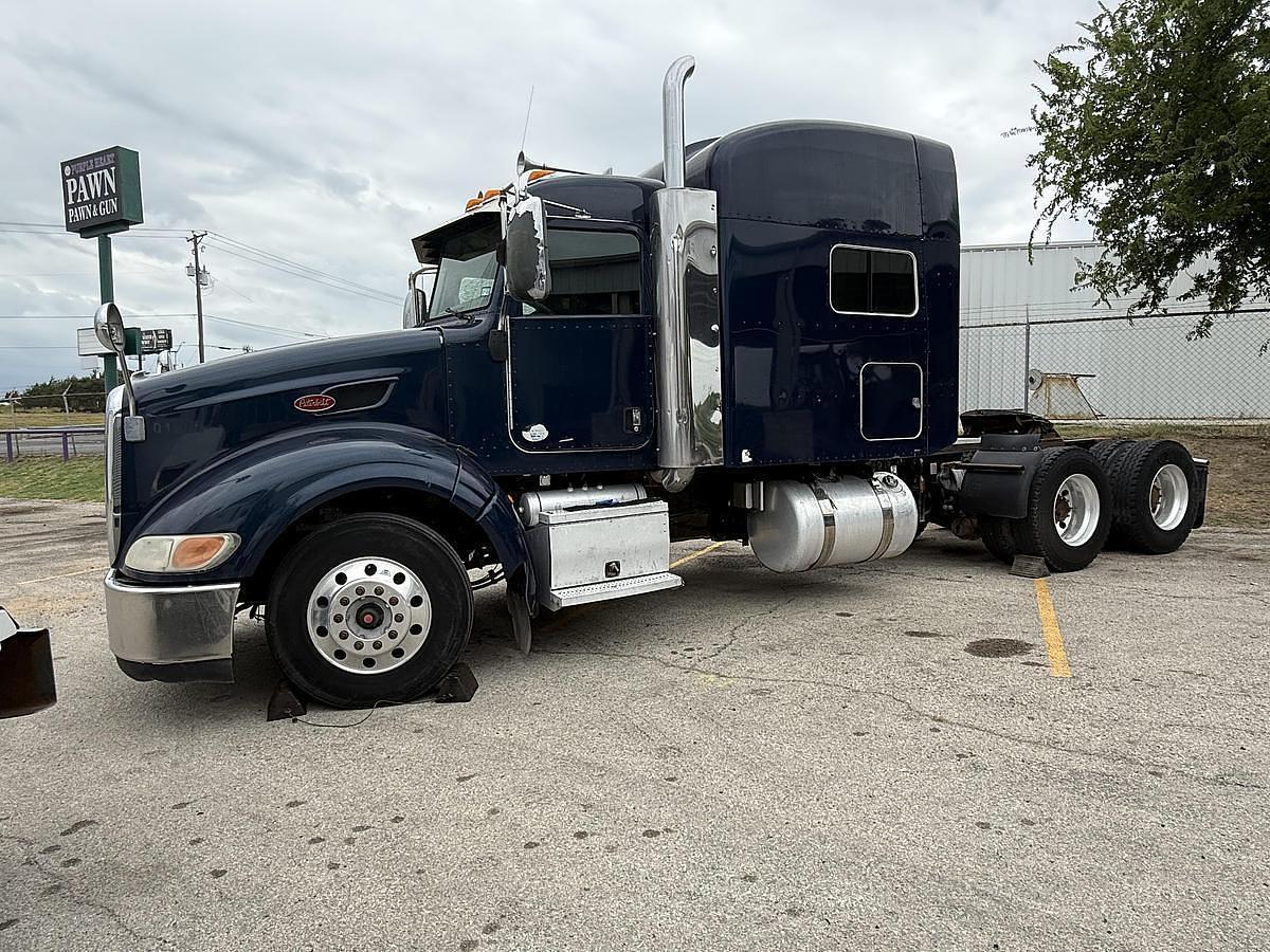 Used 2012 Peterbilt 386 Truck - Paccar Diesel Engine - Eaton Fuller 13-Speed Transmission - NICE!