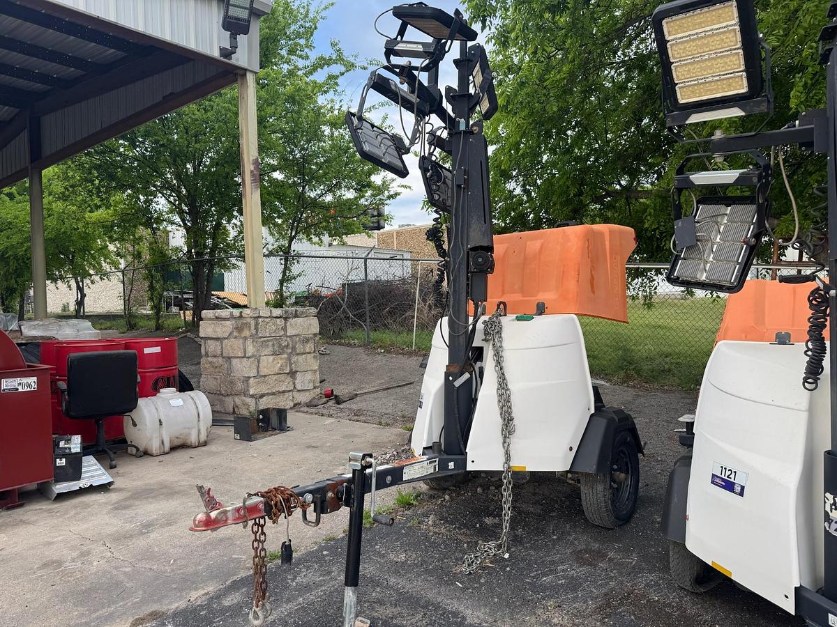 Used 2018 Generac MLT6SMD 6KW S/A Bumper Pull LED Light Tower