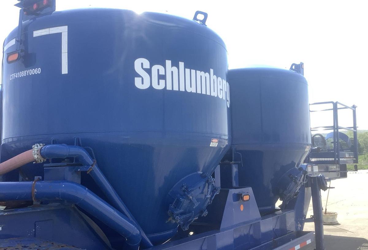 Used Clark 660 Cement Bulk Trailer