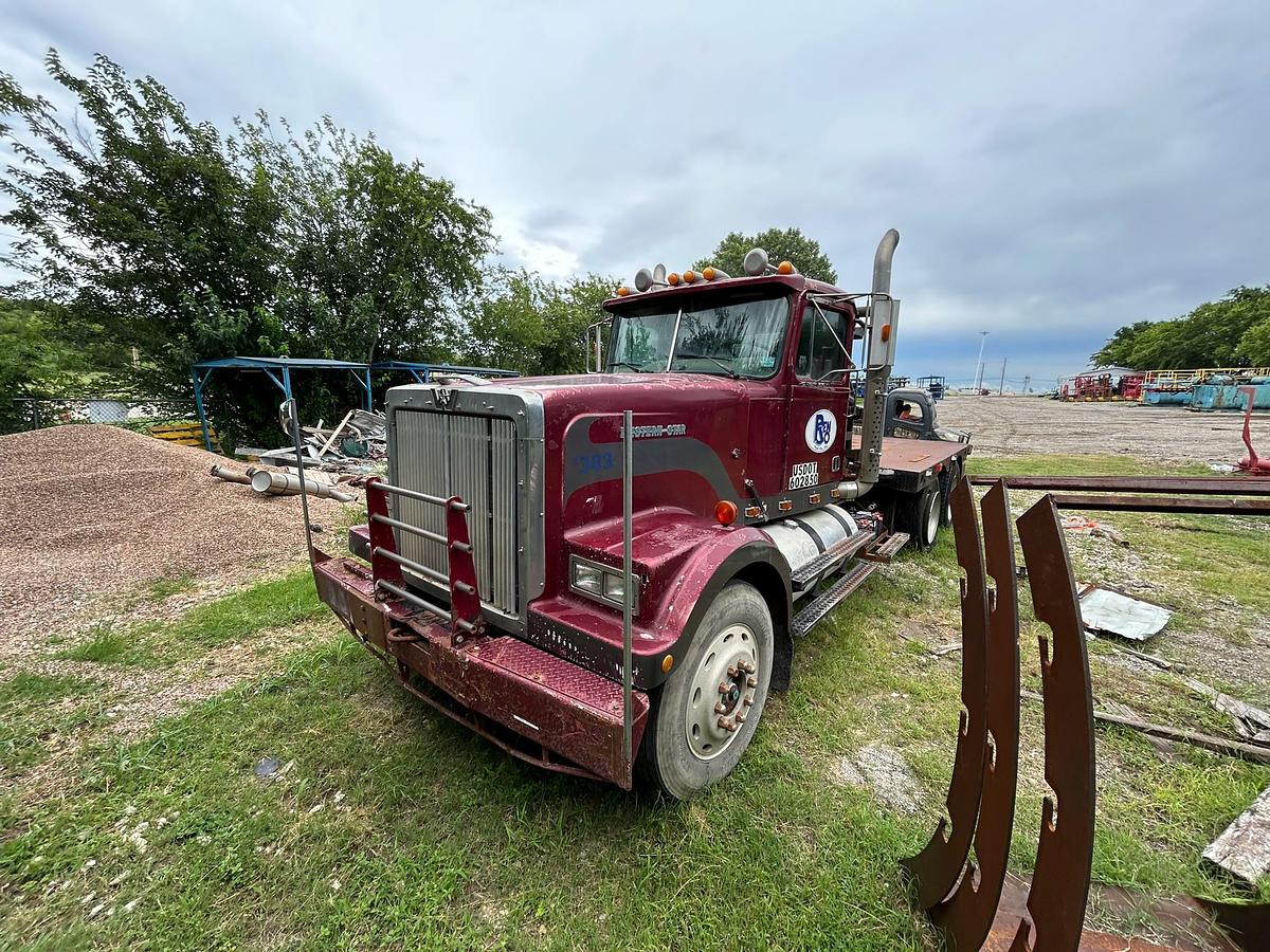 Used 1986 Western Star 4964 Tulsa 65K Mech Winch Truck