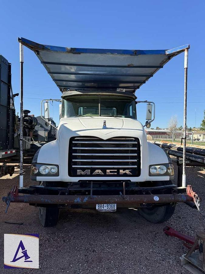 Used 2008 Mack GU713 Swab Rig Truck - MP7 Motor - Walker Neer!