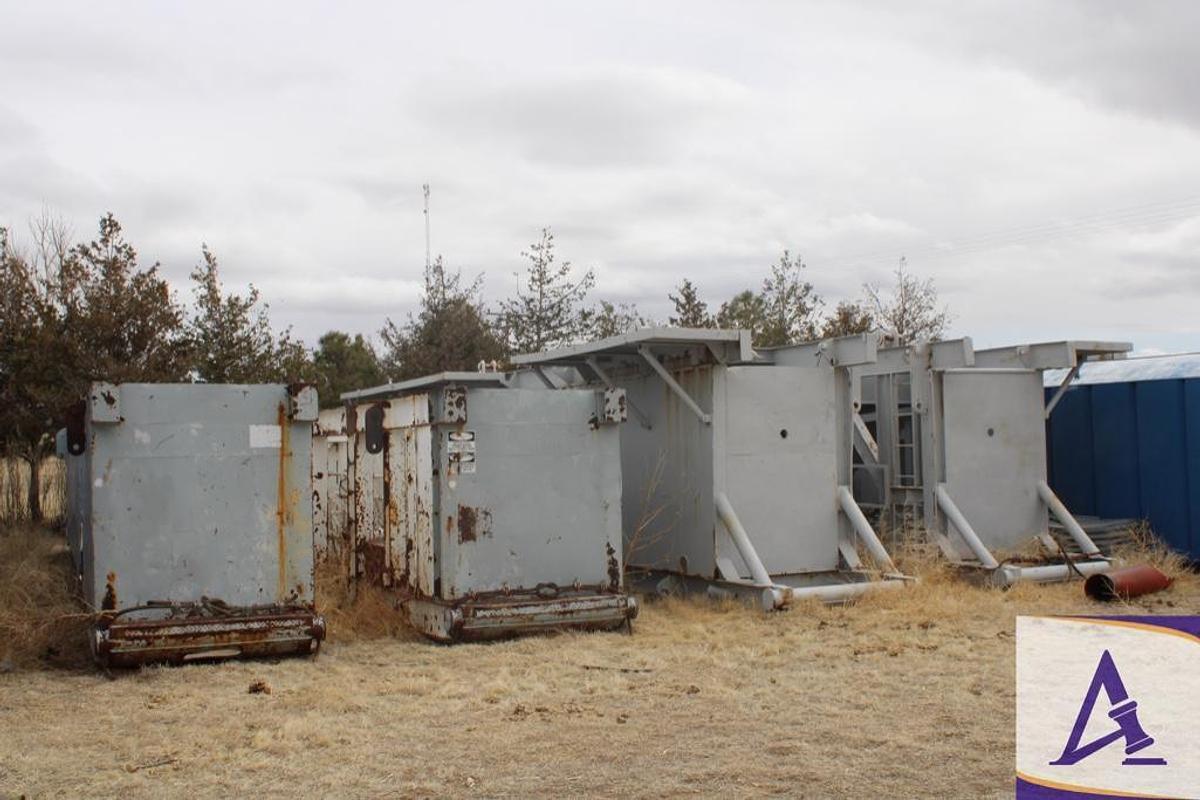 Used Lee. C Moore 10'H x 42'L Box-on-Box Substructure with V-Door Ramp, Catwalk