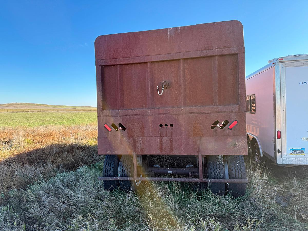 Used 340 BBLS Trailer Mounted Open Top Frac Tank