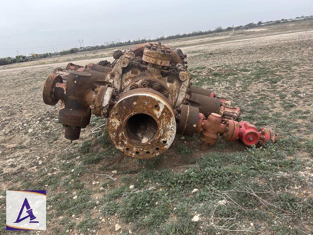 Used 11'' x 5000# Annular BOP, 11'' x 5000# Double Hydraulic BOP