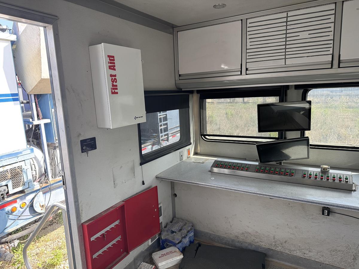 Used 2015 Stewart & Stevenson ET-33 EXP Frac Data Van