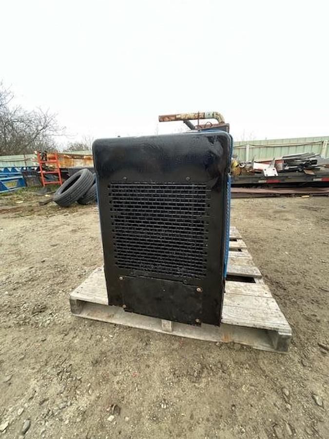 Used Miller Bobcat 250 Diesel Welder Generator Kubota Diesel