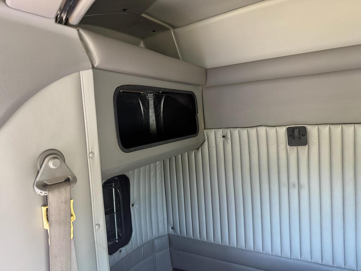 Used 2007 Kenworth T800 6x4 Sleeper Truck Tractor