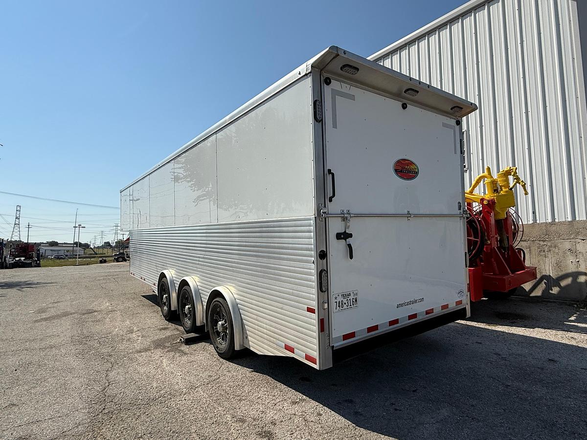 Used 2024 Sundowner Work Horse 28GN Trailer