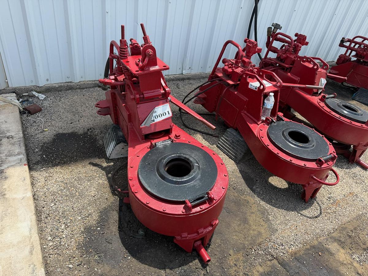 Used Foster 58-93R Hydraulic Tubing Tongs with Air Backup & Extra Heads