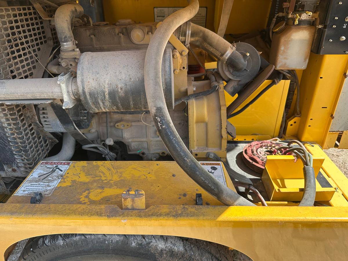 Used Allmand maxi-lite V 8kw Light Plant, Inoperable No Generator.