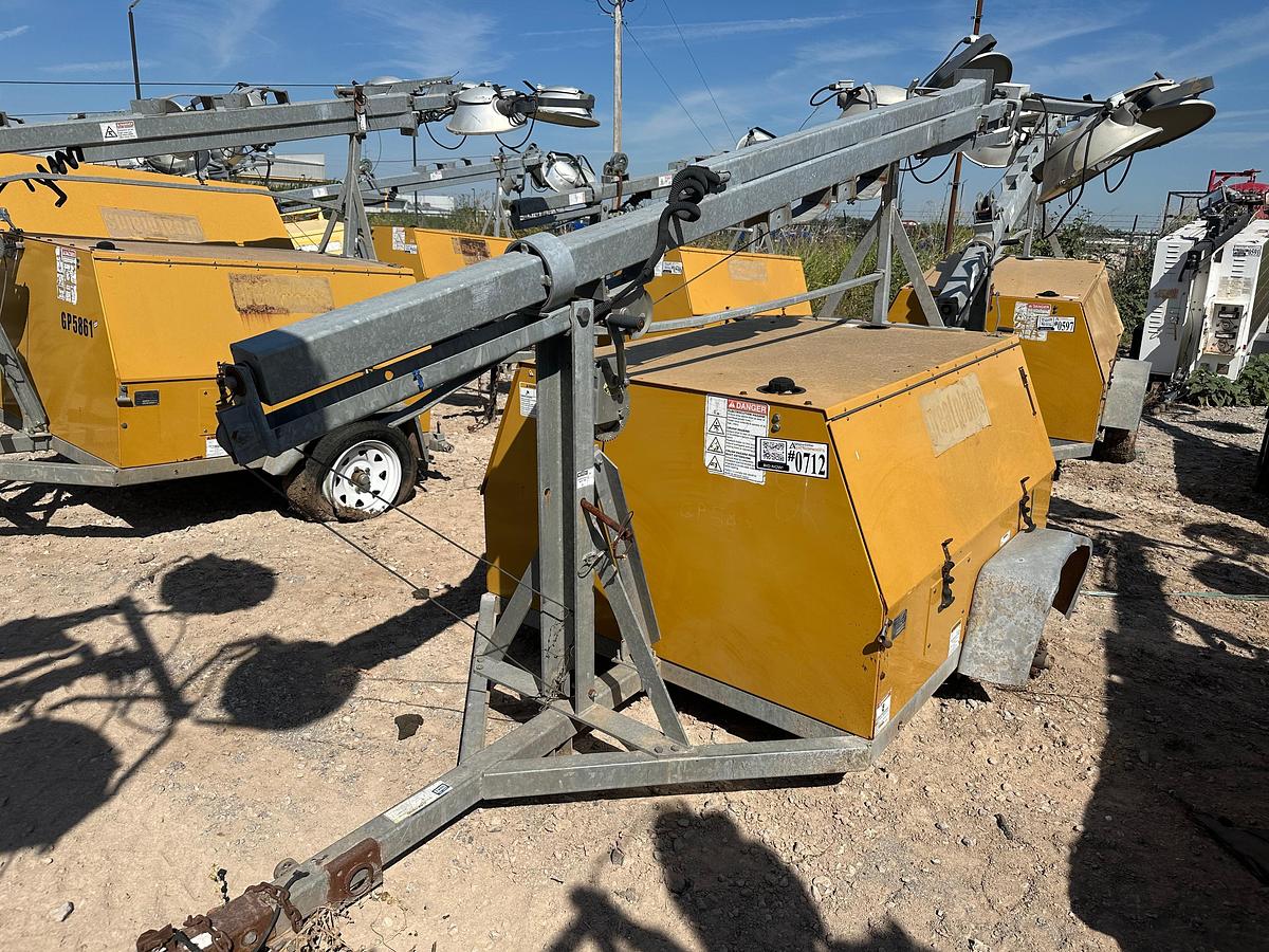 Used Warren Power Systems 8KW Light Plant, Inoperable, Has Cat Engine, Missing Wheels.