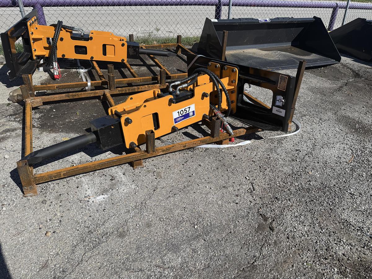 Used 2026 GIYI GY-P680 Breaker Skid Steer Attachment (UNUSED)