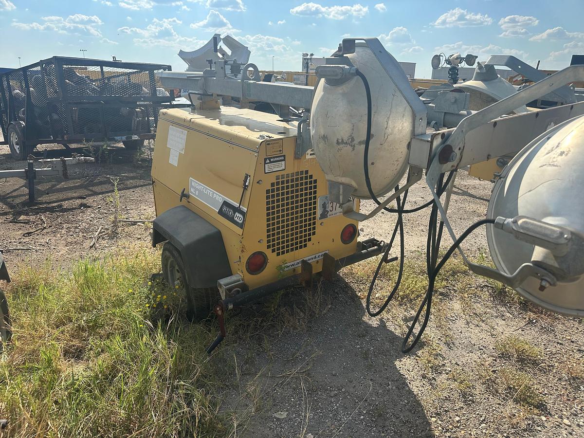 Used Allmand Night-Lite Pro NL 8 8KW Light Plant with CAT Engine