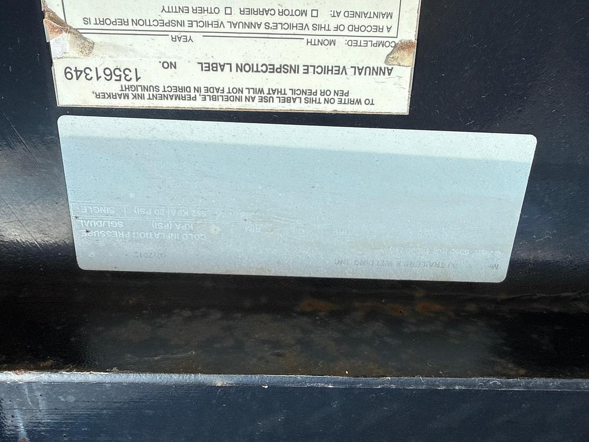 Used 32FT Single Axel Gooseneck Trailer