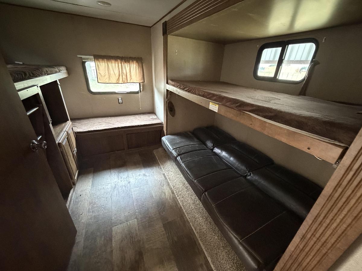 Used 2018 Longhorn Crossroads Bumper Pull Travel Trailer Bunkhouse