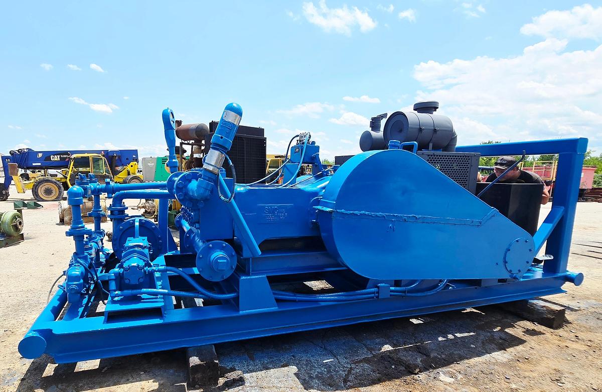 Used SMC T165 Triplex Pump Powered by Cummins 6.7