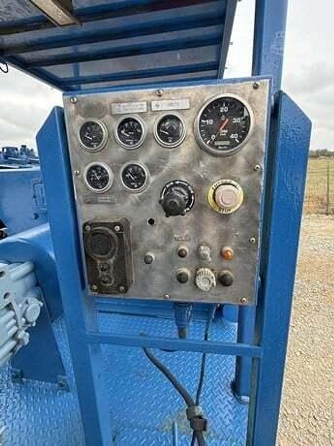 Used EWS W440 Triplex Pump