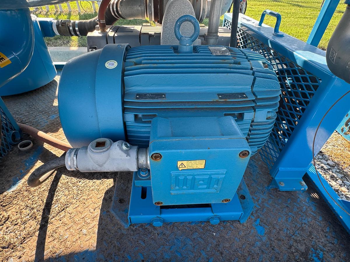 Used Triton / Great Plains Vacuum Tank System