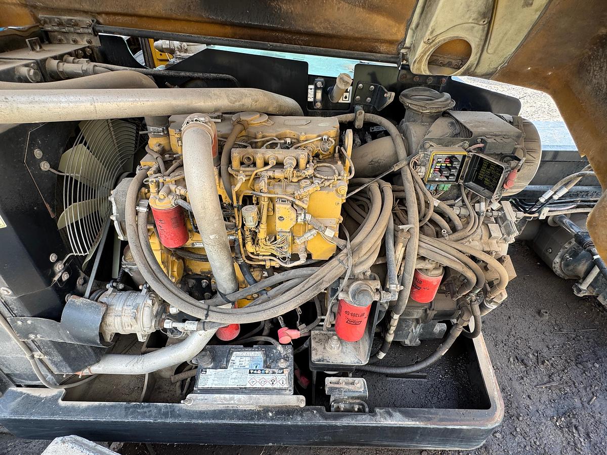 Used 2012 Caterpillar TL1255 Telehandler