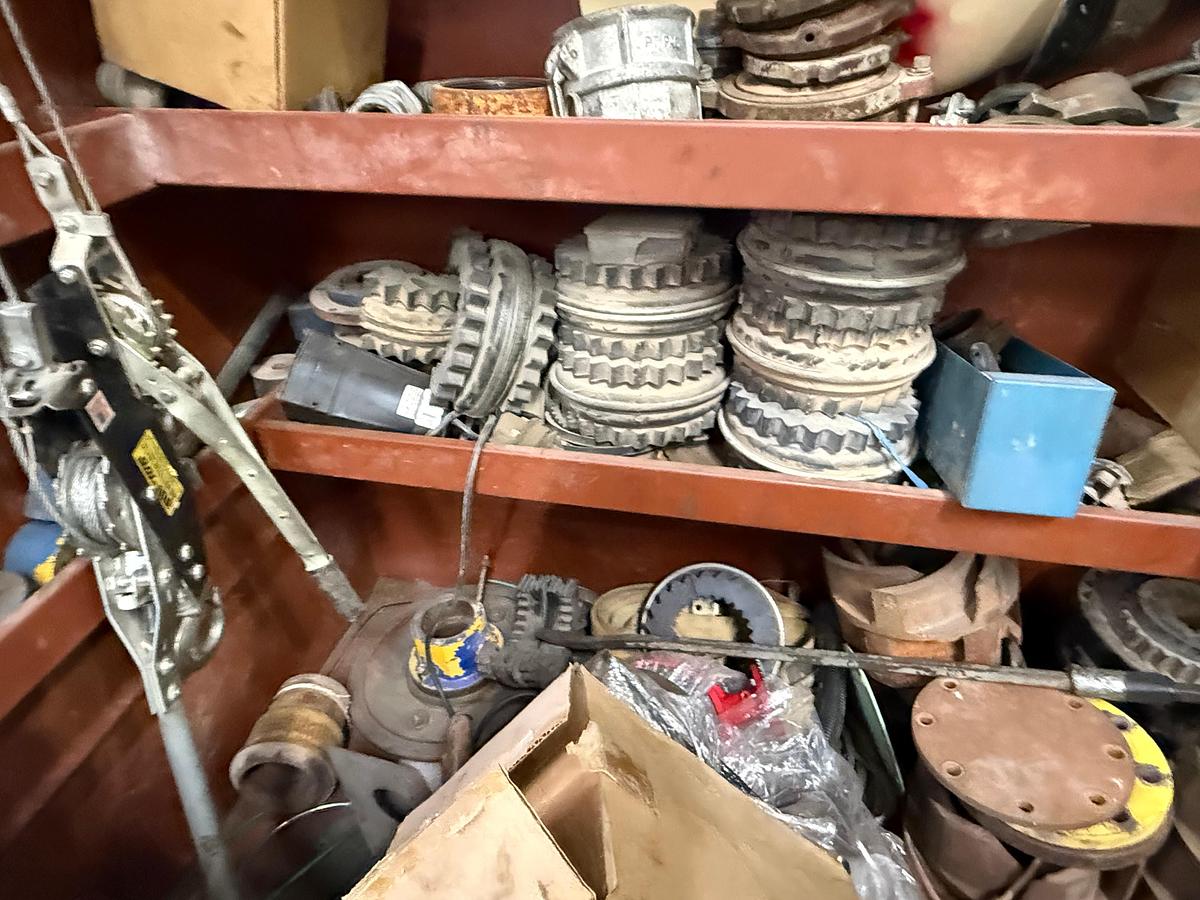 Used Loaded Tool Boxes