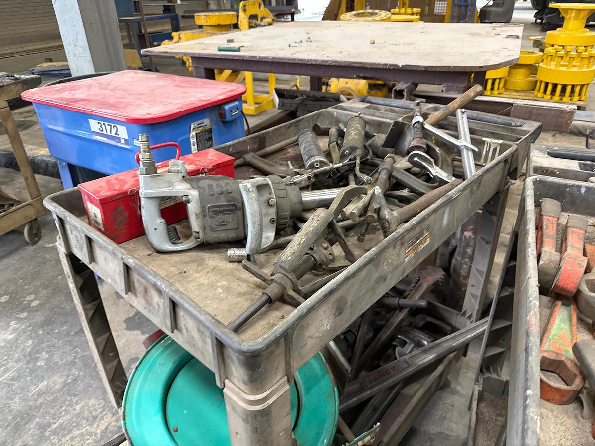 Used Rolling Cart with IR 1'' Impact and Assorted Tools