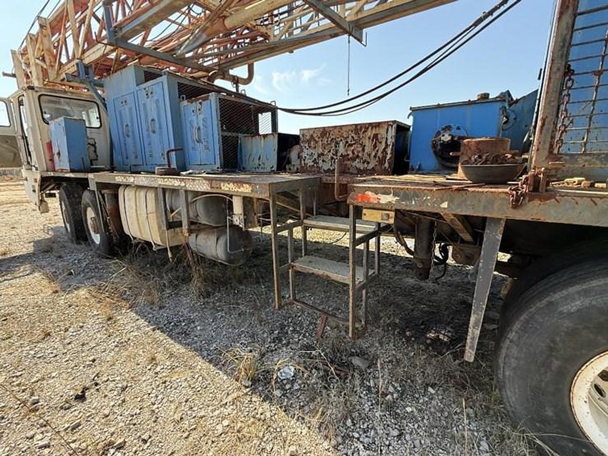 Used 2007 Moor Rig XJ60 DD 104'-200K Well Service Workover Rig