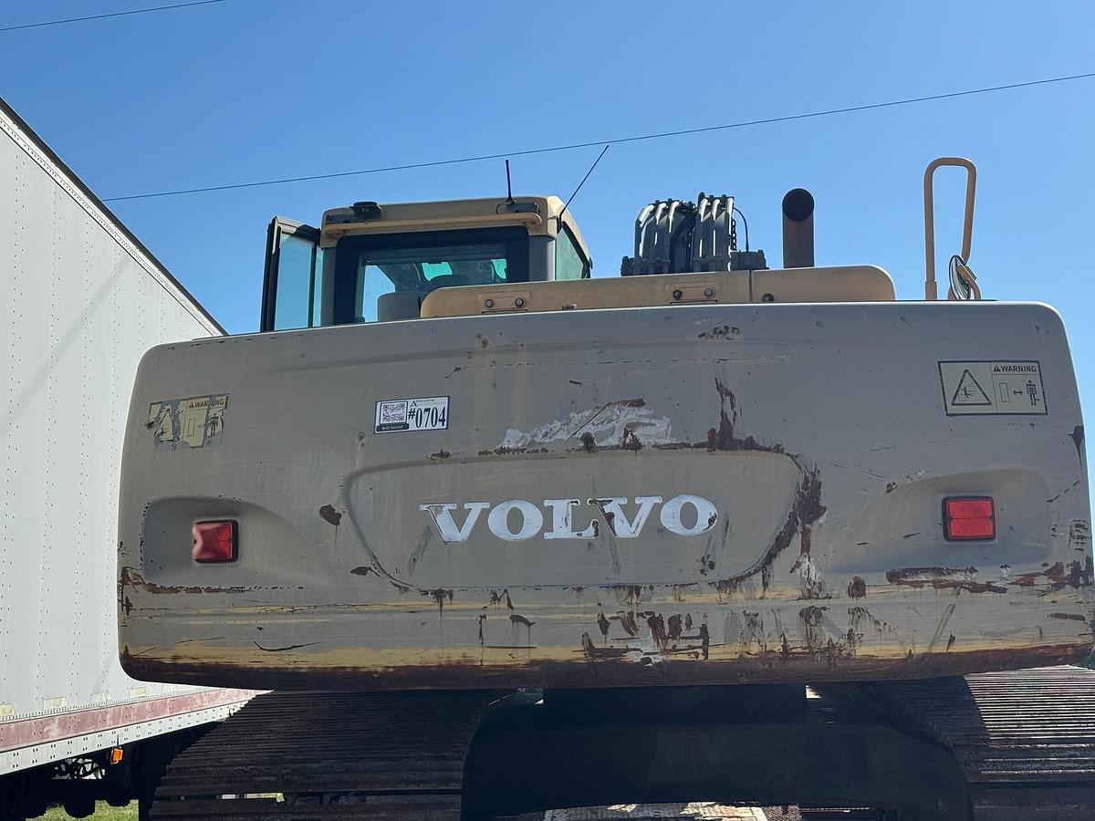 Used VOLVO Excavator