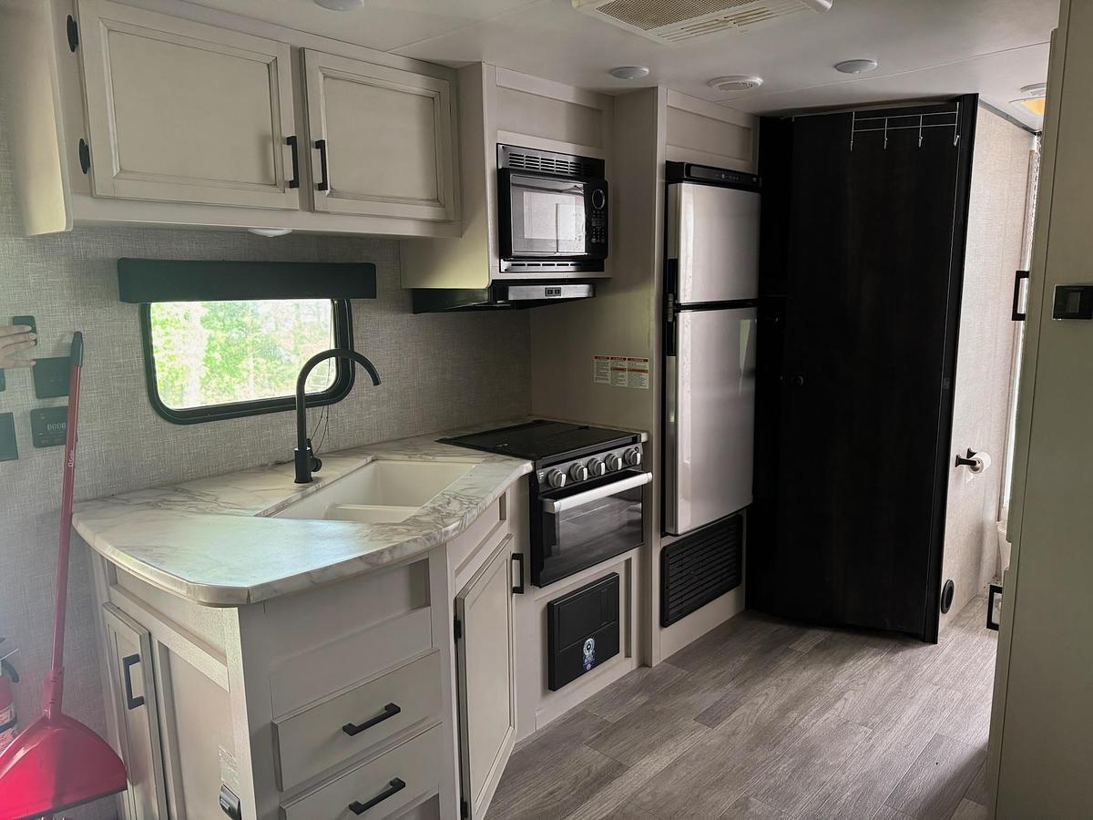 Used 2022 Jayco Jay Flight Travel Trailer