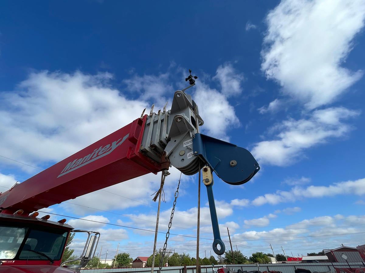 Used 2013 Peterbilt 367 Boom Truck Crane