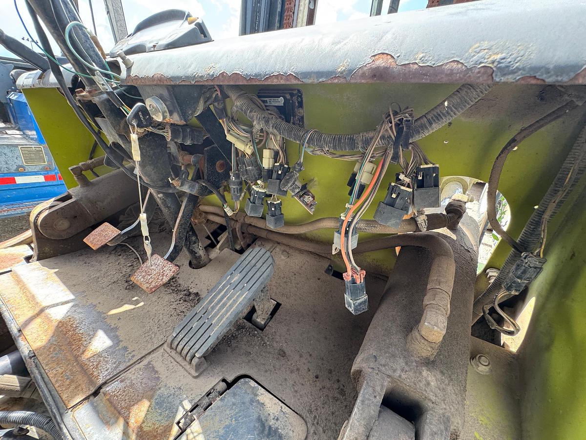 Used Clark CMP 40D Forklift