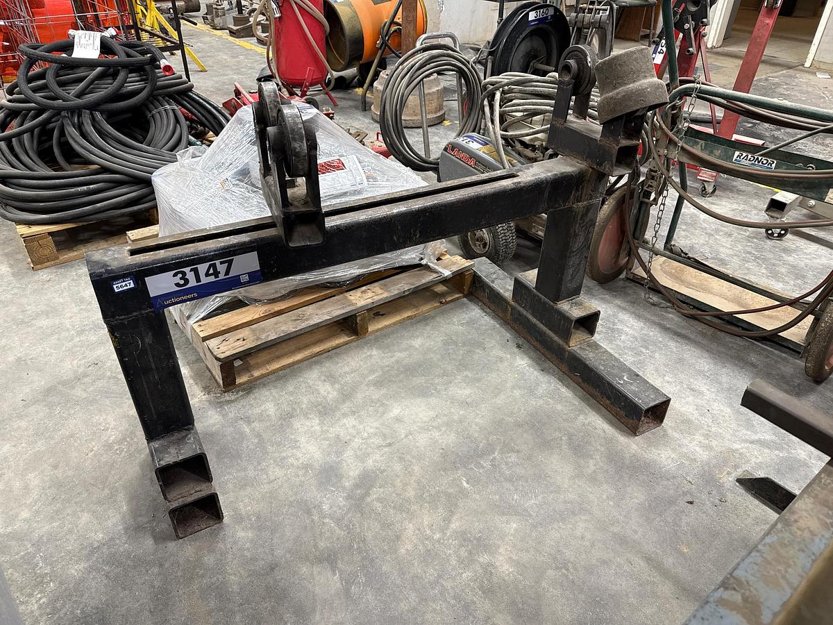 Used Pipe Stand with Rollers
