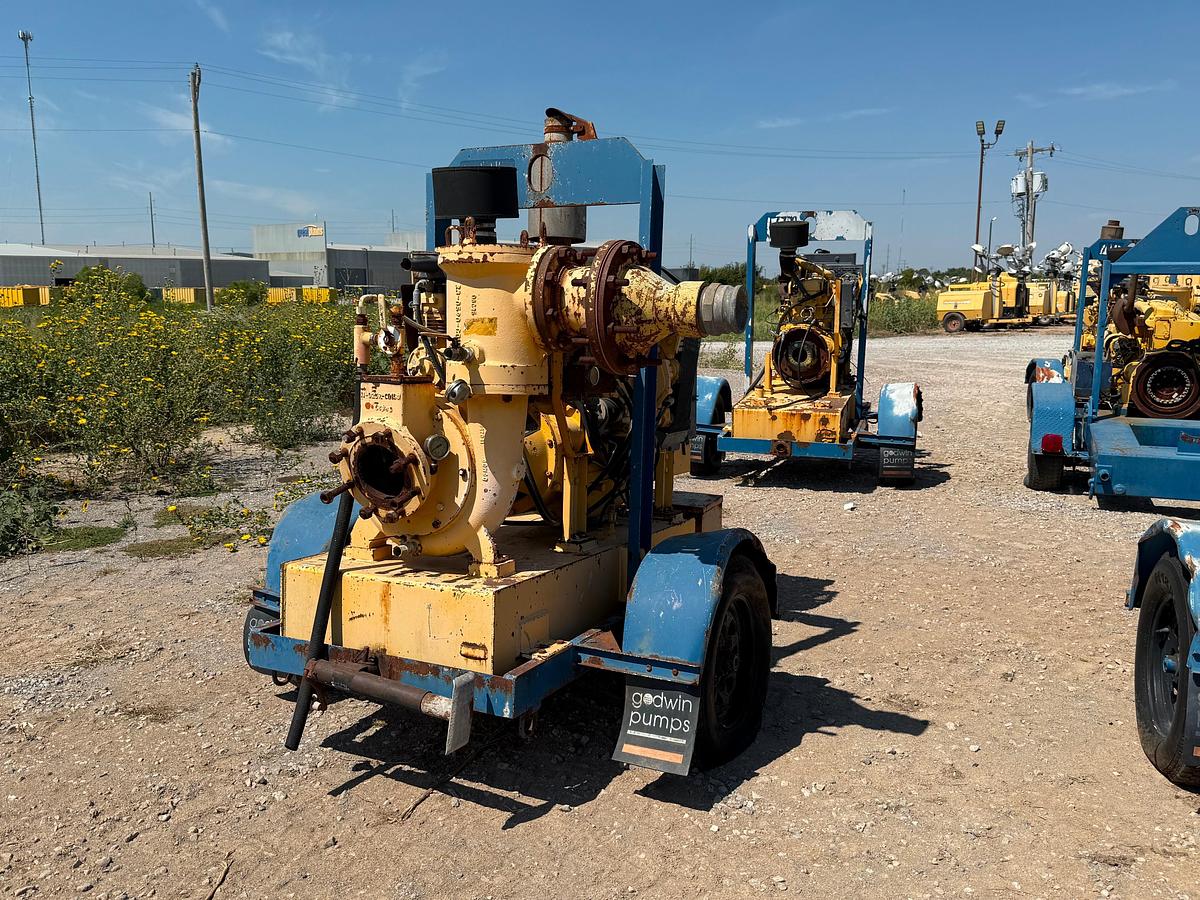 Used Godwin Transfer Pump with a John Deere 4.5L Diesel