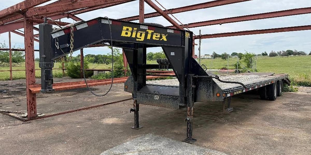 Used 2013 Big Tex 25ft Gooseneck Trailer