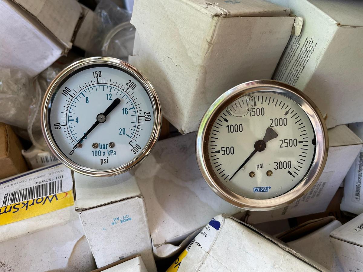 Used Pressure Gauges