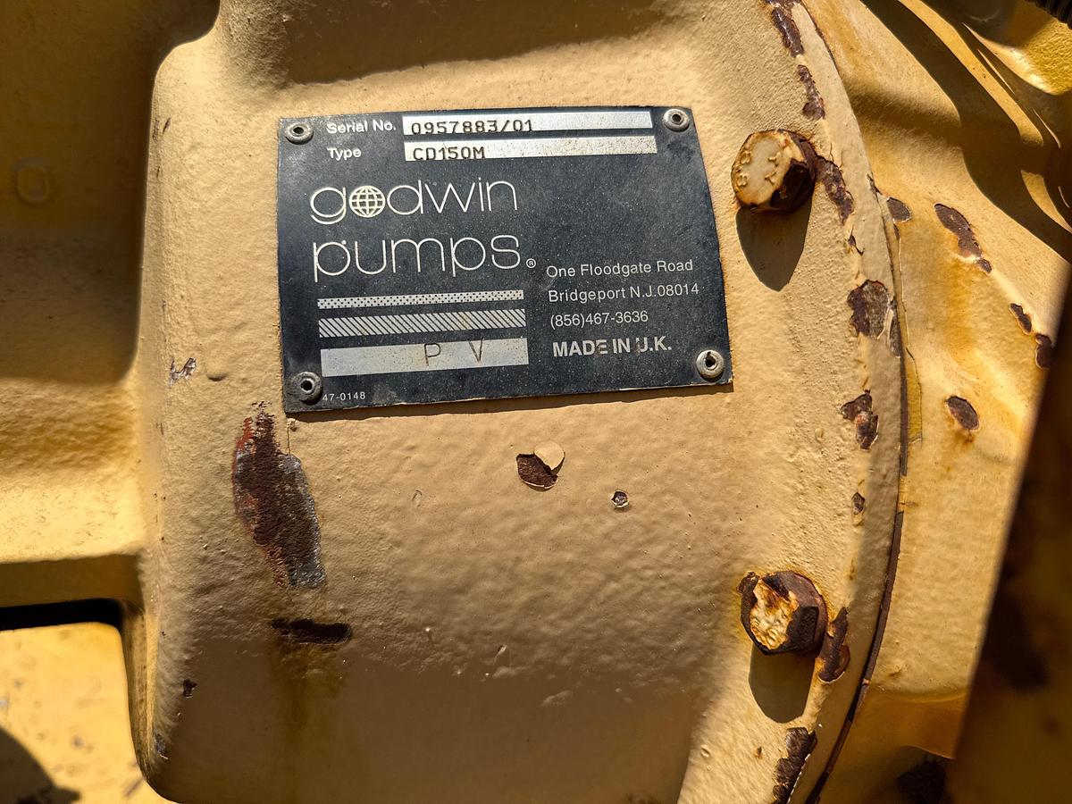 Used Godwin Transfer pump With a John Deere 4.5L Diesel