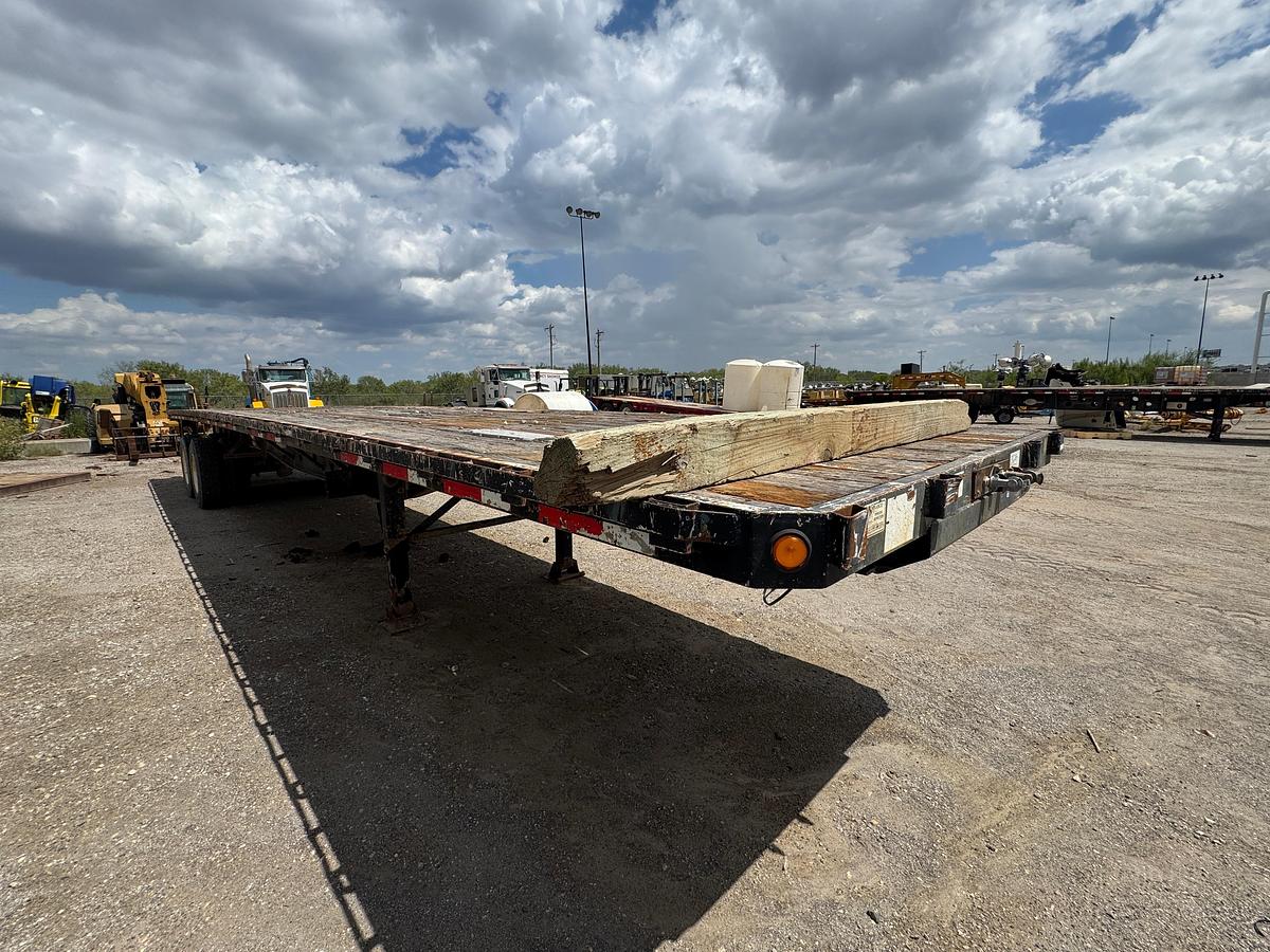 Used 2010 Piggyback Flatbed Trailer