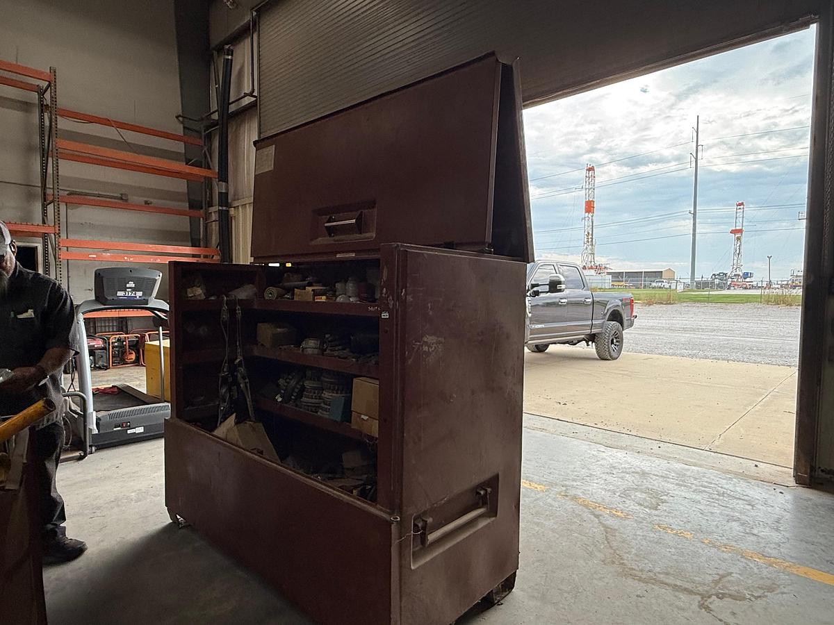 Used Loaded Tool Boxes