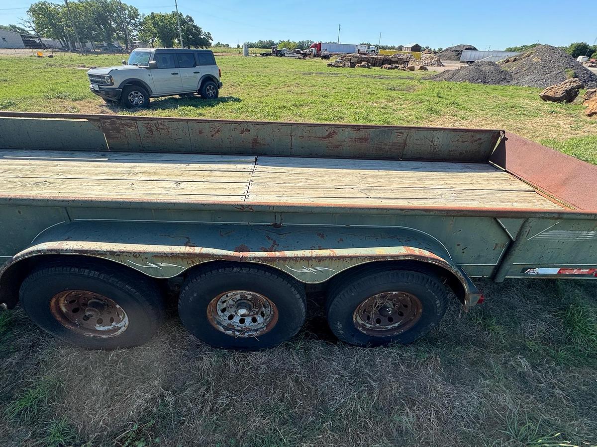 Used Flatbed Trailer