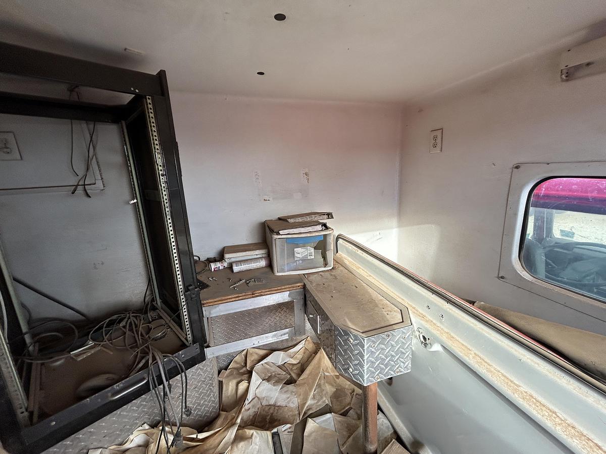 Used 2012 International Wireline Truck
