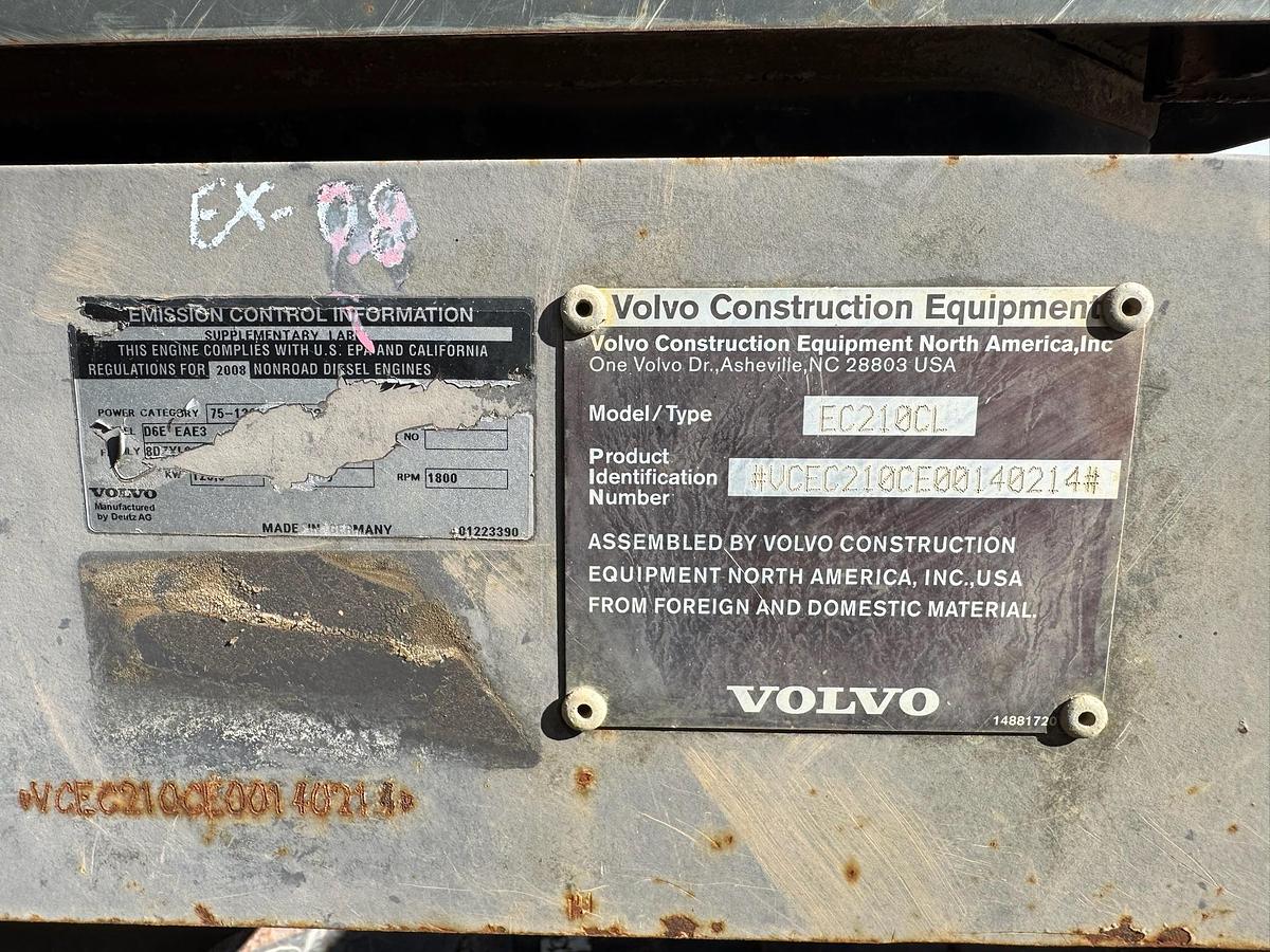 Used VOLVO Excavator