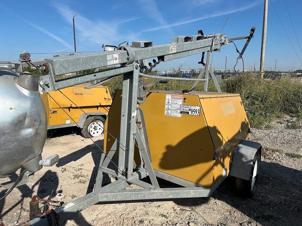 Used Warrner Power System Light Plant, Inoperable, Cat Engine, Bad Tires.